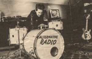 Alternative Radio en Sabado Intenarnacional de Tropical Punk Records