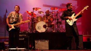 Sábado Internacional con Merv Pinny, Ghost Heart, Forgetaboutit, Bug Button, Crazy Arm y Eyelid Cinema, un programa del Neo travel Cast de Tropical Punk Records