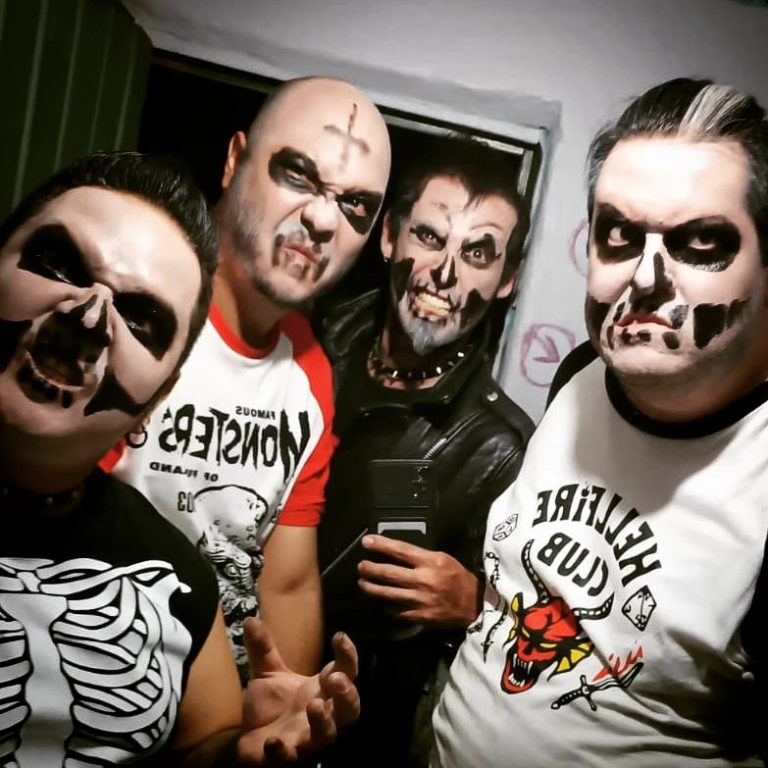 Un sendero con más de 1000 cadáveres – Horrorpunk desde Medellín